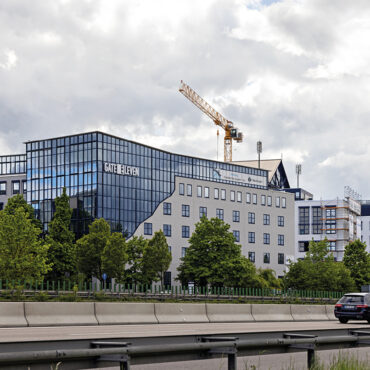 thumbnail LC vermietet ca. 2.500 m² im „GATE ELEVEN“